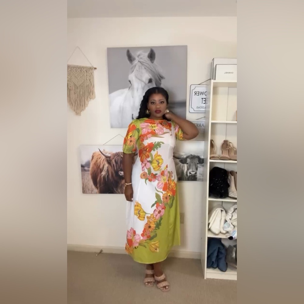 Floral Maxi Dress with Green and Orange Accents - Picture 9 of 16
